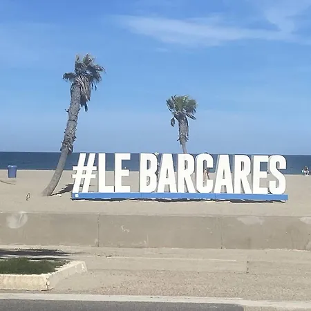 2 Pieces Avec Terrasse, Climatisation, Parking, A 100m De La - Grande - Fr-1-782-21